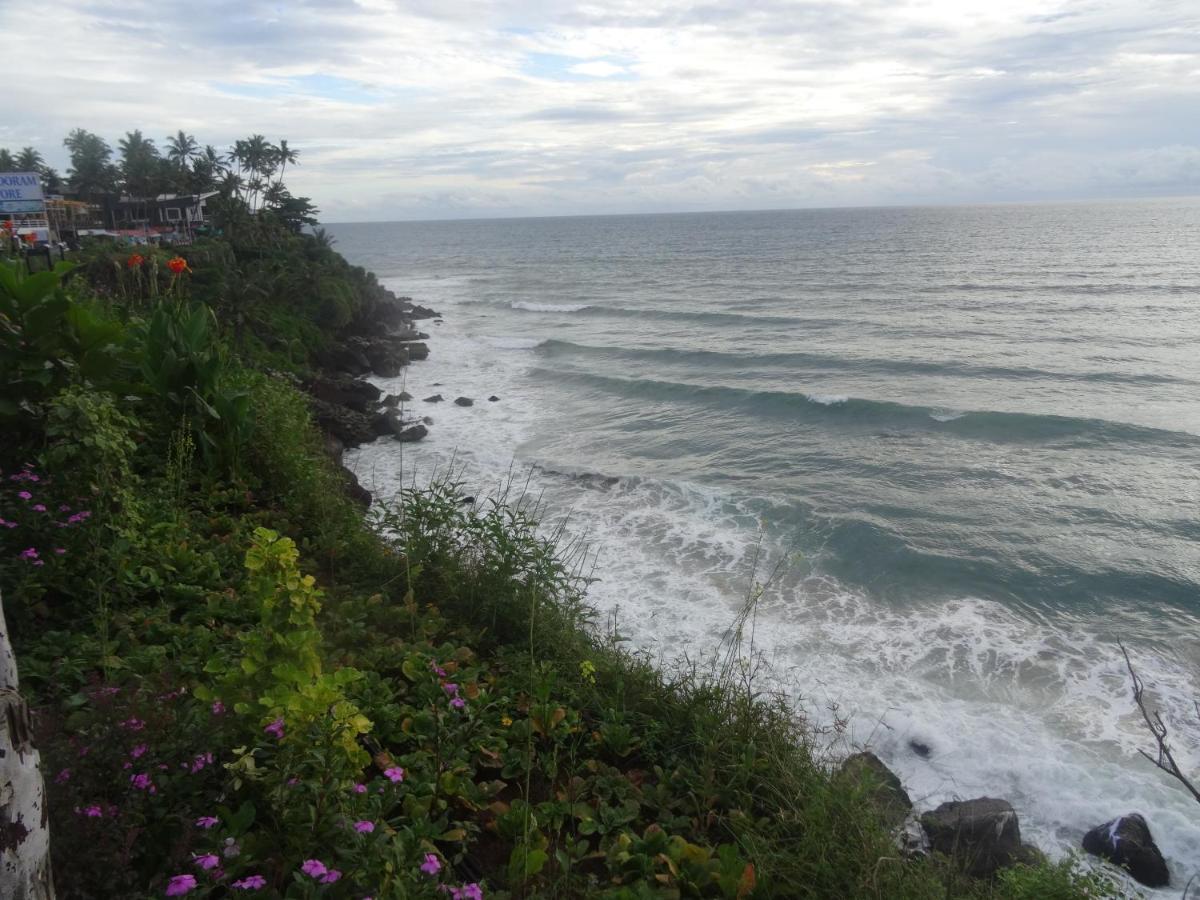 Varkala Villa Екстериор снимка