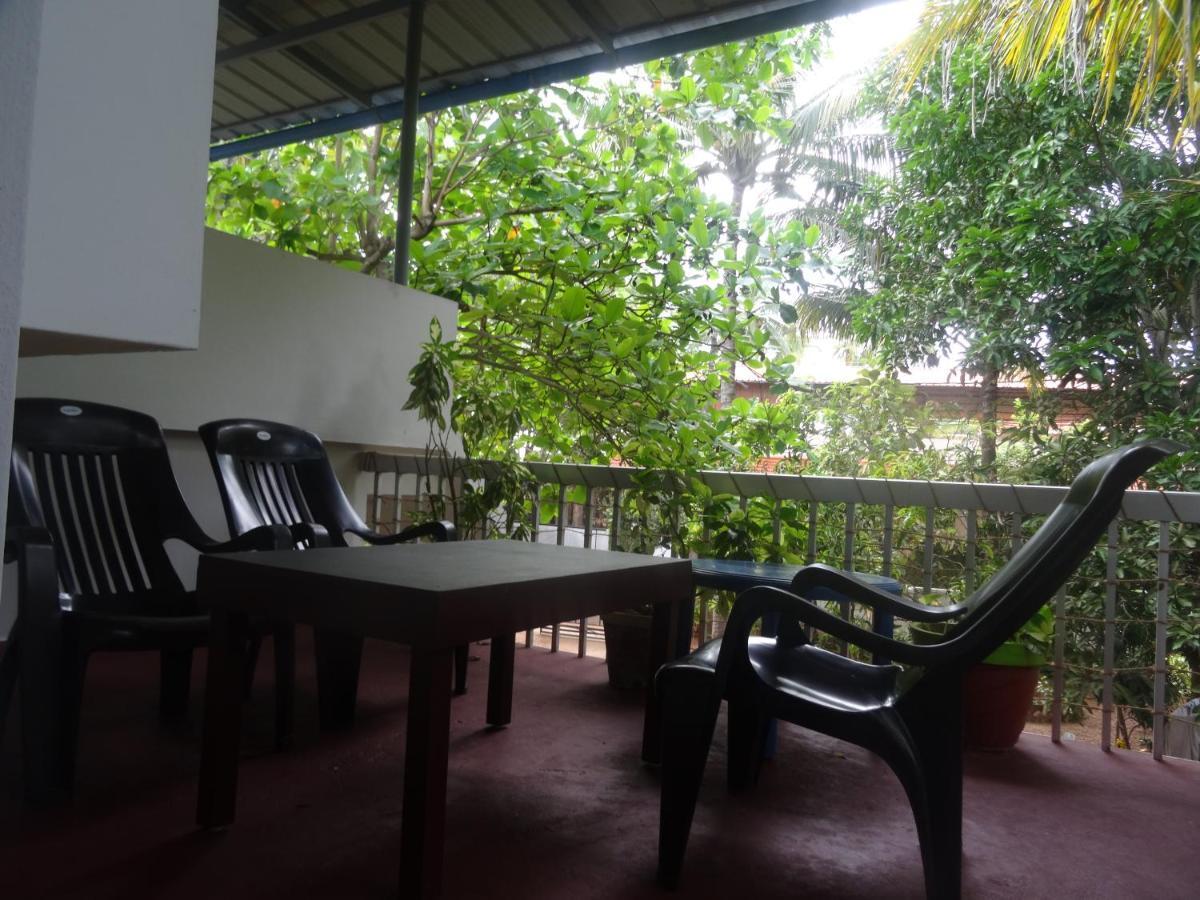 Varkala Villa Екстериор снимка